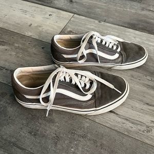 Vans Old Skool Suede Tie Shoes - Men’s 8.5/Women’s 10